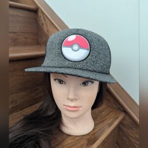 🍁Pokemon Pokeball Emblem Trucker Snapback Youth OS Hat Women's M. NWT